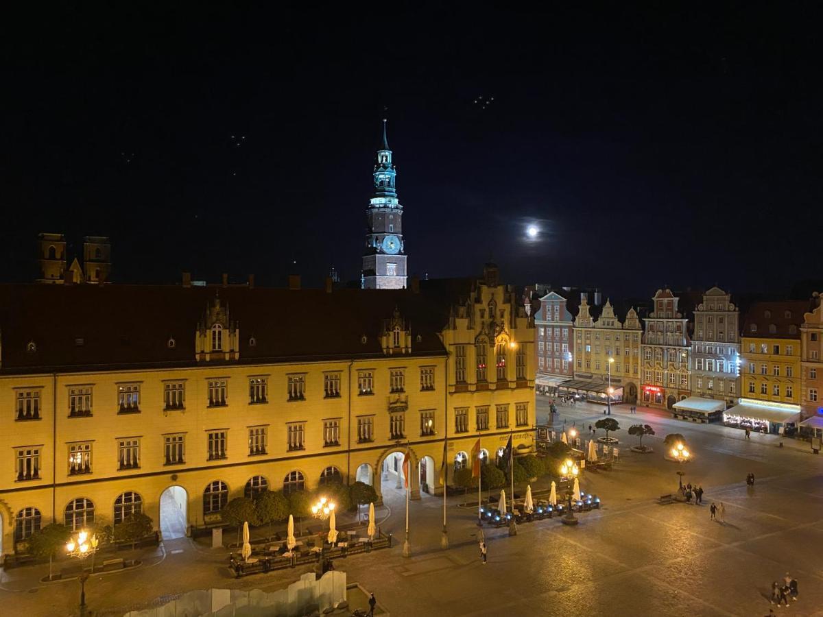 Magiczne Gniazdko Na Samym Rynku — Photos 2